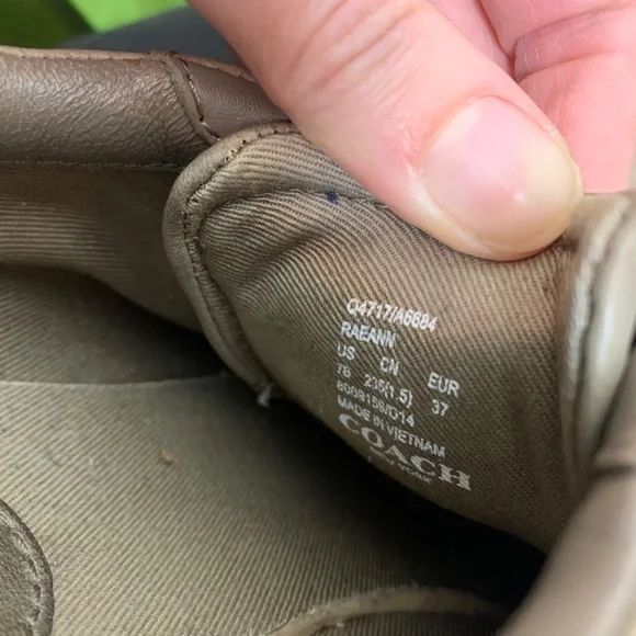 🤎Coach RaeAnn Slate Taupe Tennis Shoes 100% Leather.Rawhide Laces. - Picture 4 of 7
